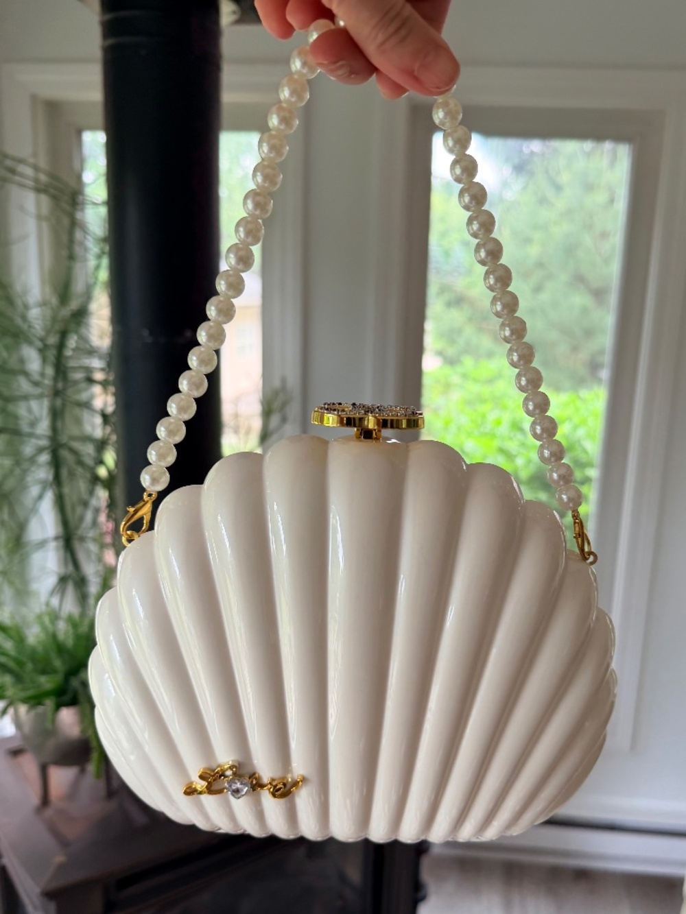 Source Unknown White 4th Shell Bag with Colorful Jewels ‘CC’ Top NEW in 4th Box